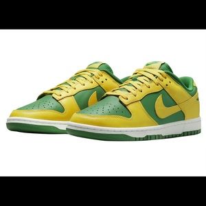 Nike Dunk Reverse Brazil Size 8M/9.5W